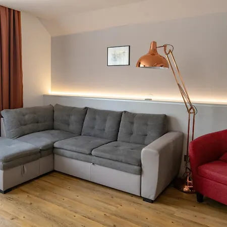 Alpenblick Kreischberg 장크트 로렌첸 오프 무라우