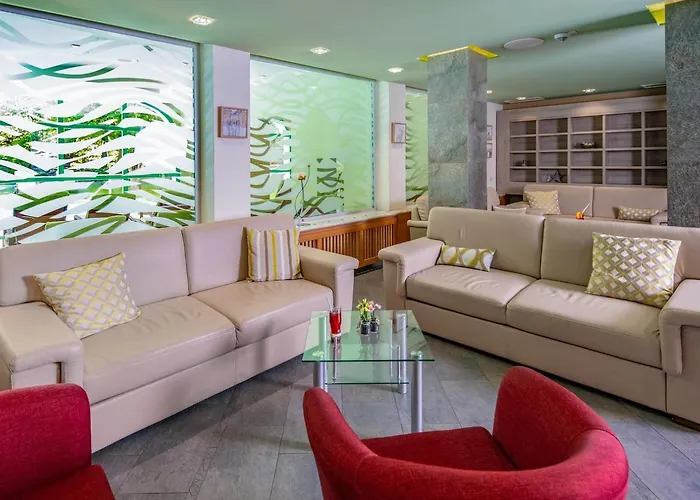 Hotel Alpenblick Kreischberg 4*